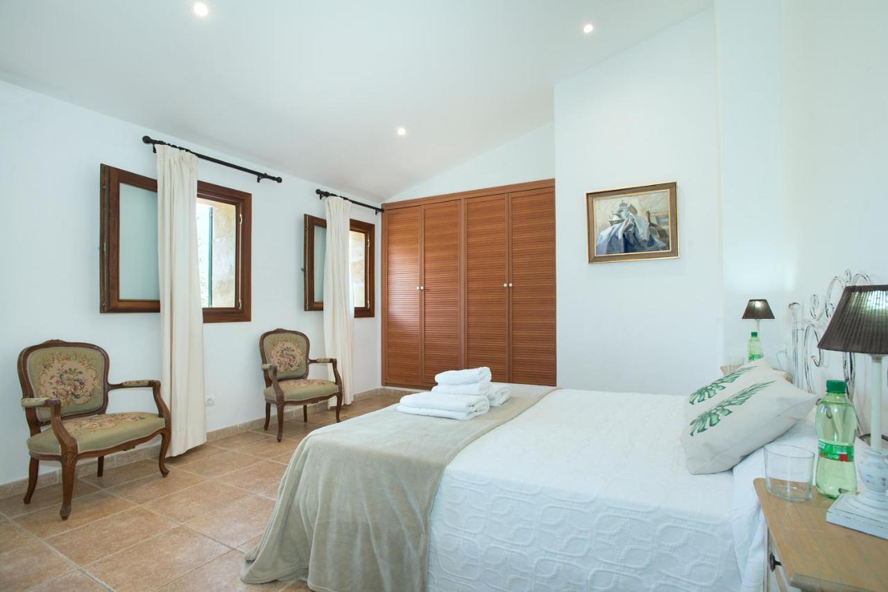 Owl Booking Villa Siquier - Luxury Retreat With Mountain Views 포엔샤 외부 사진